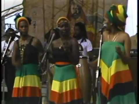 Bob Marley - 1979 - 02 - Slave Driver