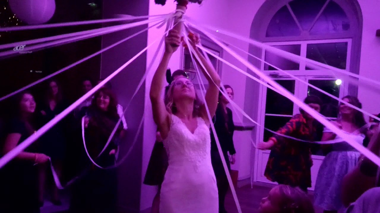 Jeu du ruban (mariage)