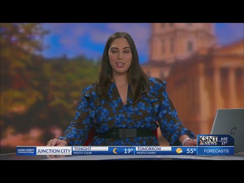 Downtown Topeka store shows team spirit with Chiefs popcorn