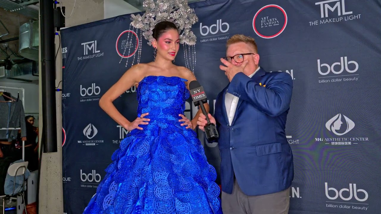 Model Ilyalda wearing Alexis Monsanto @artheartsfashion LAFW