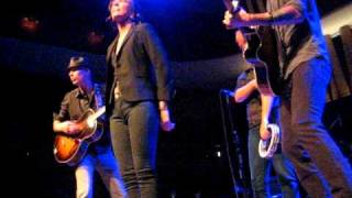 Brandi Carlile - Dying Day (Unplugged)