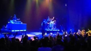 Cypress Hill - Everybody Must Get Stoned/Illusions live at Aztec Theatre in San Antonio, Texas