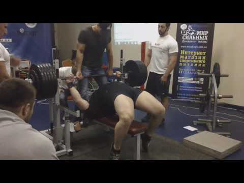 Жим лежа 250 кг; 266 кг/Bench Press 250 kg (551 lbs); 266 kg (586 lbs)