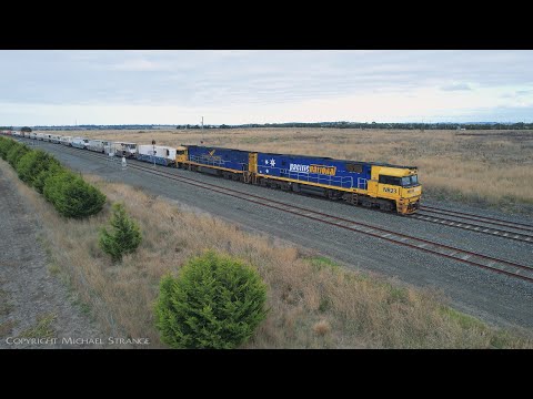6MP4 Pacific National / TOLL Container Train (22/4/2022) - PoathTV Australian Railways