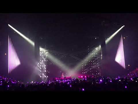 BTS “Airplane Part is” Chicago Day 1