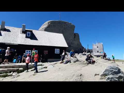 Cab. OMU -  2507 m si vf. OMU - 2514 m (bolovanul)