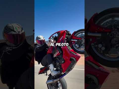 ¿Por qué los japoneses fabrican motos con novedades extrañas?