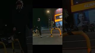 載了妹子沒了腦子，說要看行車影像就烙跑了（開聲音）