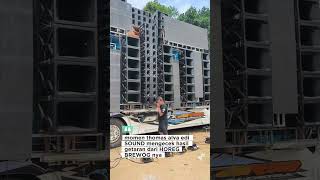 Download lagu semakin keras getarannya semakin seneng warga nya #memed #brewogaudio #horeg #soundhoreg #shorts #dj mp3