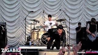 AFI - The Leaving song - Green Day Opening - LIVE