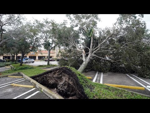 Iowa natives living in Florida react to Hurricane Ian