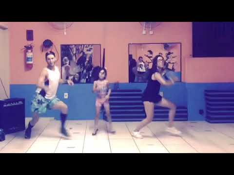 PARALISA E TREME - TAINÁ COSTA & MC 2K