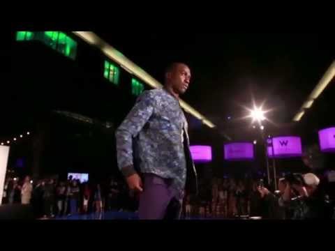 élevée Suits & Sneakers 2015