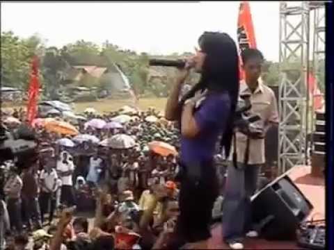 Tamu Malam Minggu - Alvi Damayanti - Monata.