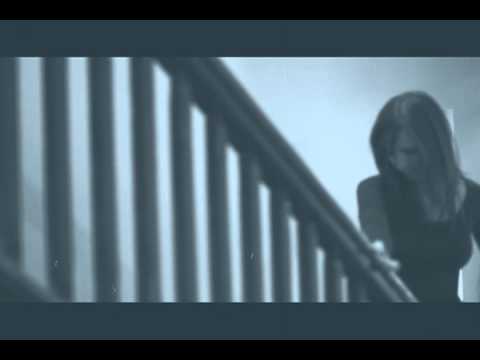 Ezlv feat Larra Skye - Change My Future (Official Videoclip)