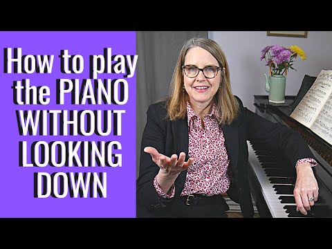 How to Play the Piano WITHOUT Looking Down: Try these Tips! 🎹☺️