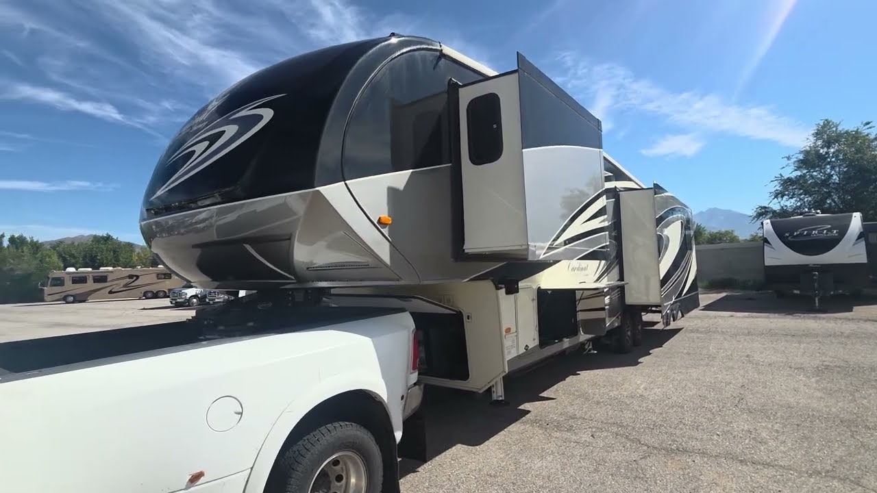 2019 Forest River Cardinal Trailer