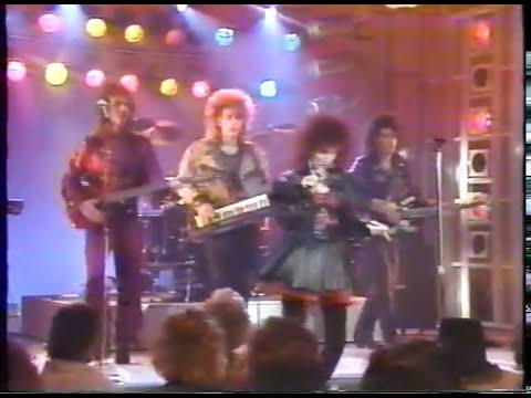 Jade Starling and Pretty Poison on American Bandstand