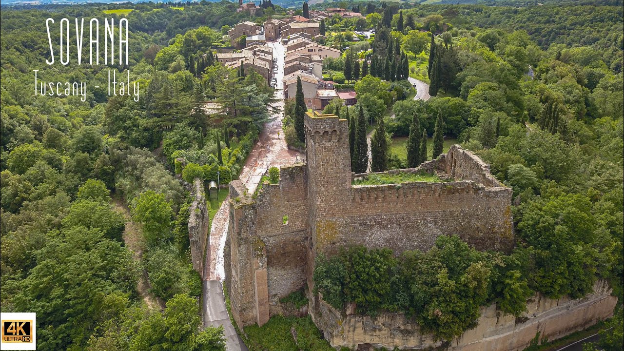 🇮🇹 4K drone video of Sovana, Tuscany, Italy.