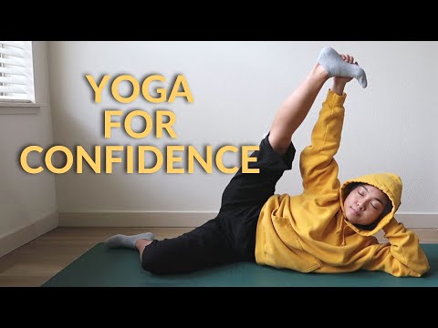 10 Minute Yin Yoga 🟡 SOLAR PLEXUS #confidence