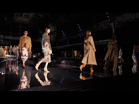 BURBERRY Autumn Winter 2020