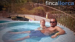 Video Holger und seine Familie auf der Finca Son Siurana Es Moli