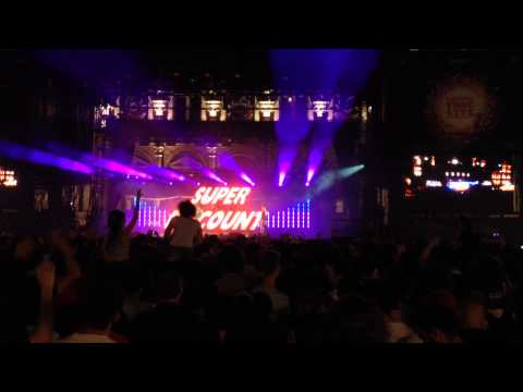 Super Discount 3 - Family - Live feat. Baxter Dury & Fabienne @ FNAC Live 2015