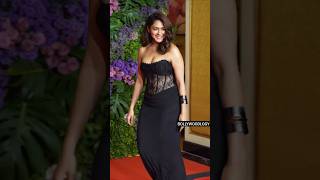 Download lagu Oh My God...Mrunal Thakur ki husband kitna lucky hai na? Kon hoga vo lucky person? 😍😘| Bollywoodlogy mp3