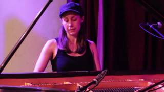E-R Sessions: Holly Bowling - Cassidy