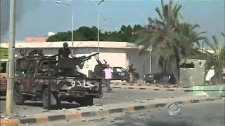 Libyan Rebel Technical Gunner Goes Wild!