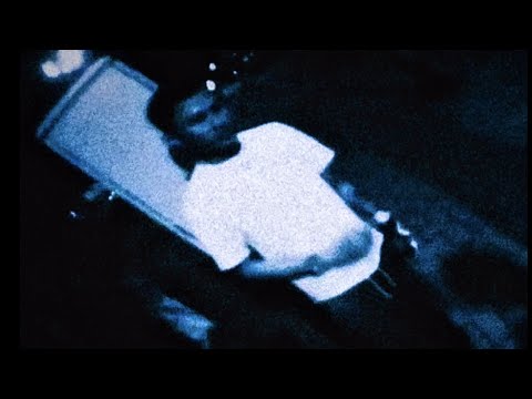 DIA She’s A Hoe Feat @OfficialDYLUX ( Music Visoulizer )