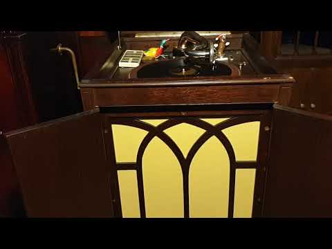 Gipsy Heart. Jim Reeves. Decca 78rpm record. HMV 157 Gramophone Phonograph