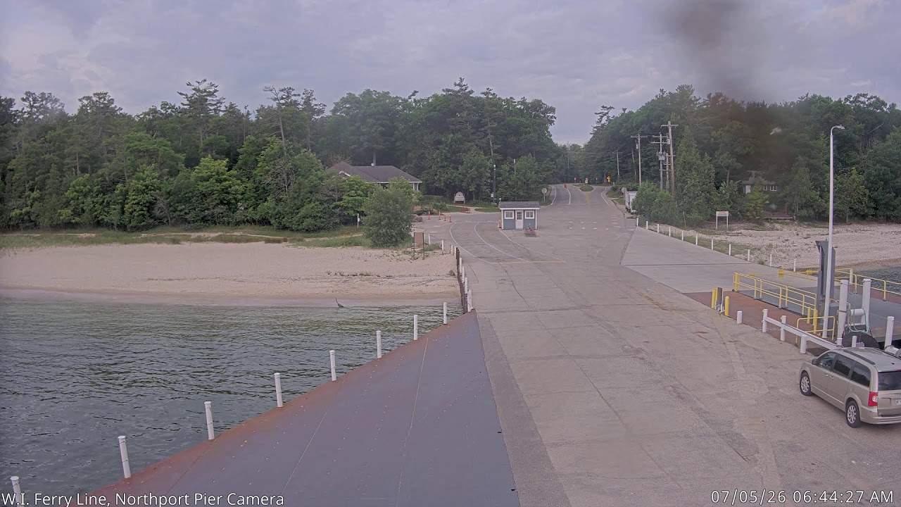 Live webcam view of Northport Pier Ferry Ramp Cam
