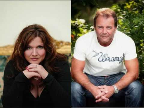 Šárka Rezková ft. Jakub Smolík - Džínová Láska