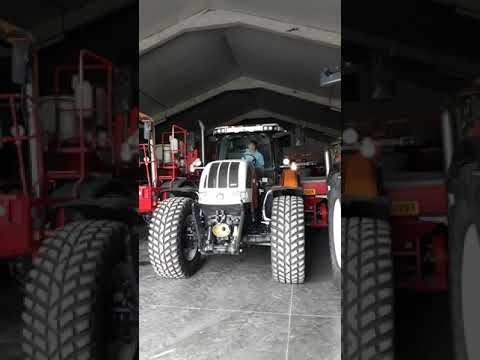 Loonwerken decock steyr 6220