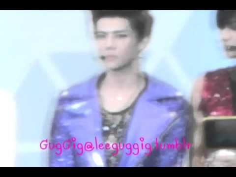 120728 FANCAM EXO MINI LIVE AT SIAM DISCOVERY -  FOCUS SEHUN & SUHO