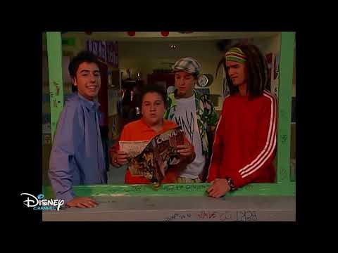 01x44 Cambio de clase - Fuego de Campamento