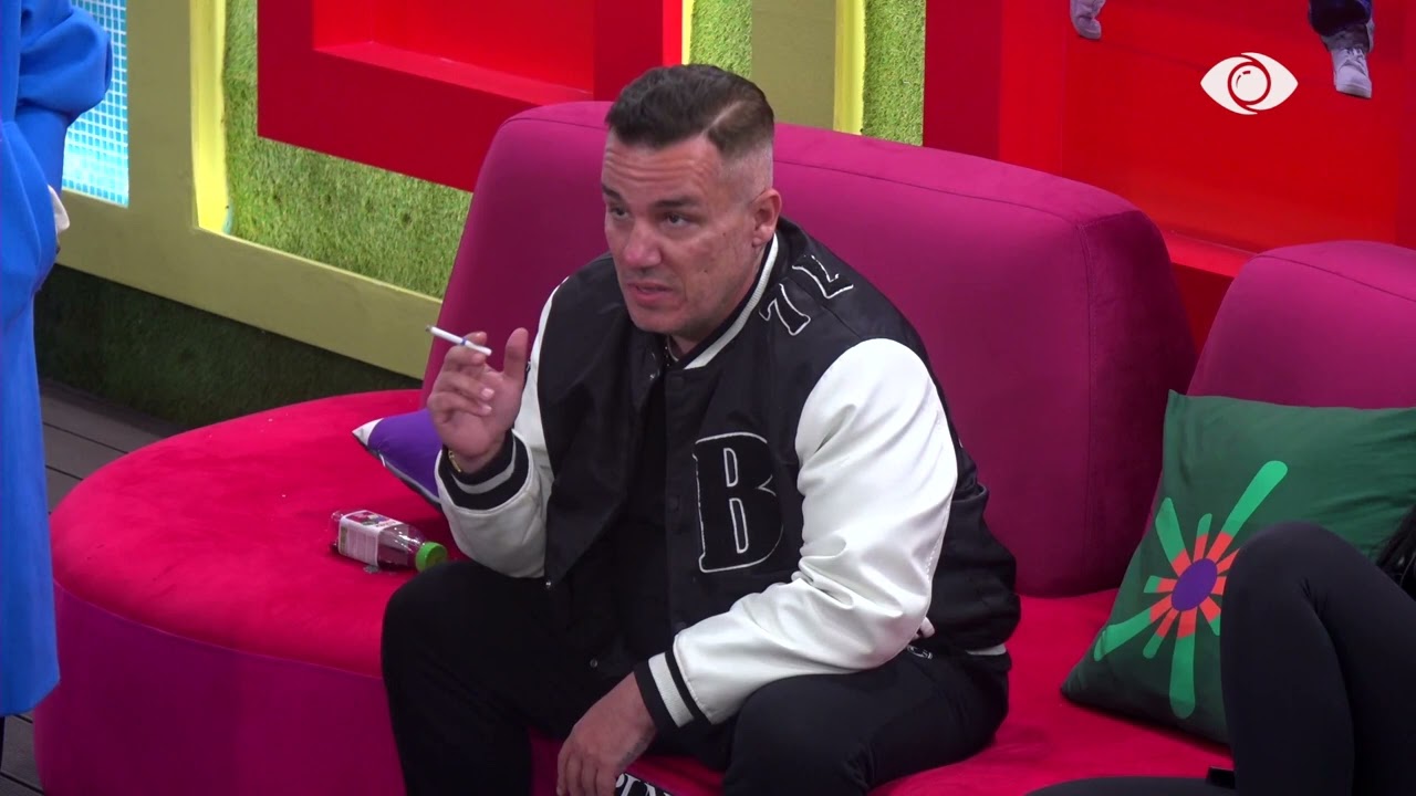 Pse s'guxove të thoshe t*ap përballë/ Bardhi- Albin: Nëse e kam bërë unë, dal nga shtëpia