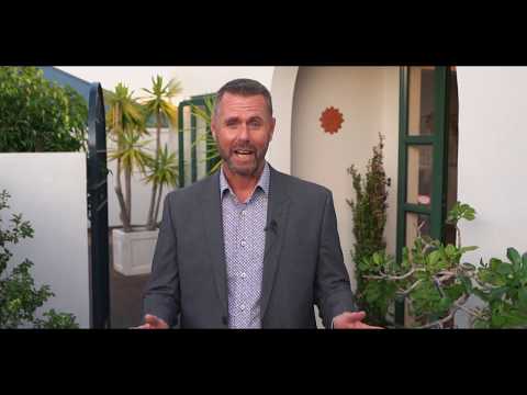 49A Waiatarua Road, Remuera - John Lantz