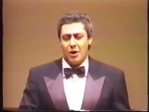 Barseg Tumanyan - Canada - 1999, G. Chaverdian piano. (Complete concert)