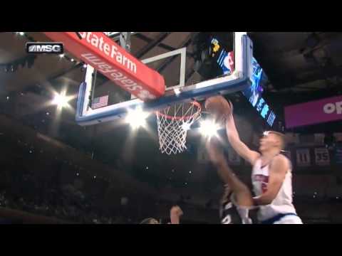 Kristaps Porzingis posterizes Lamarcus Aldridge with putback slam!