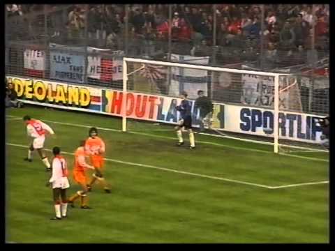 Ajax - Volendam 3-1 seizoen 1993-1994