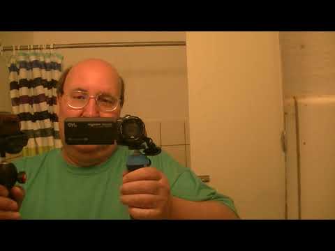 MongoTV_3026 - Optager Med Nyt JVC Videokamera Efter Sat 64GB SDHX Kort Ind