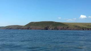 preview picture of video 'Kayaking With Porpoises in Manorbier Bay, Pembrokeshire.'