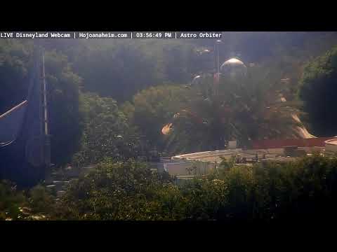 Live webcam of Disneyland Cam