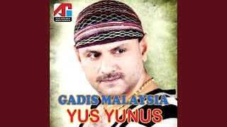 Download lagu Sapu Tangan Merah mp3