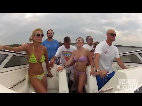 Speed Boat CRASH with Seven Passengers