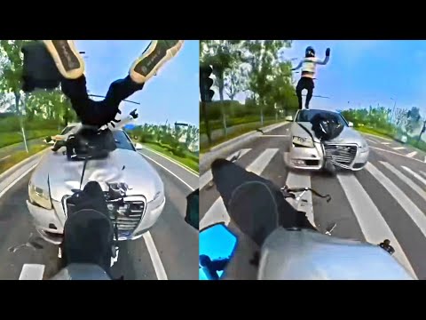 10 Minutes OF EPIC, CRAZY, AWESOME and UNEXPECTED Motorcycle Moments - Ep. 503