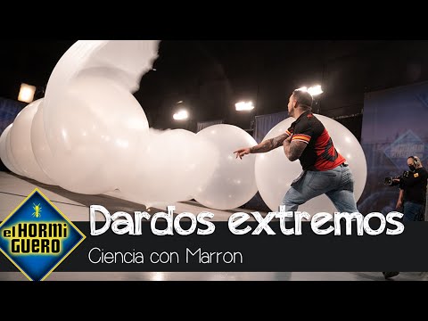 Jared Leto prueba el concurso extremo de dardos - El Hormiguero