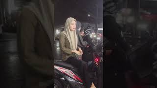 Download lagu STORY WA Mentahan Halu Sama Cewek Cantik. Buat manasin mantan, prank temen. (Tanpa Musik) mp3